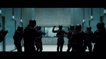 12天11板首开股份:公司目前生产经营活动正常